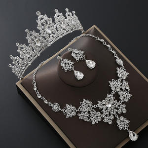 European American Bride Crown Headpiece Three-Piece Rhinestone Wedding Accessories Set with Necklace & Earrings for Bridal Dress