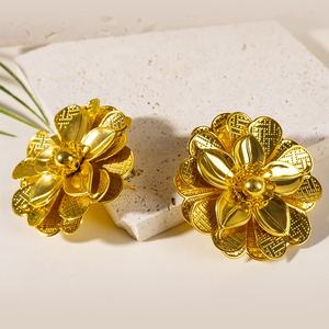 Stylish and Elegant Multi-layered Flower Metal Earrings