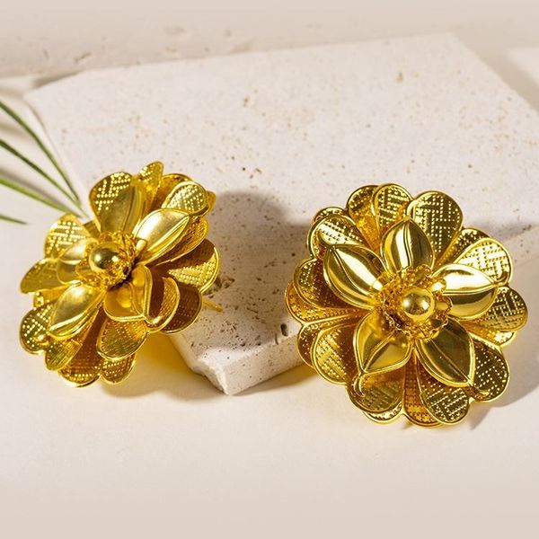 Stylish and Elegant Multi-layered Flower Metal Earrings