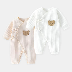 Wholesale 0-3 Months Cute Smocked Newborn Baby Jumpsuit Bear Infant Baby Romper